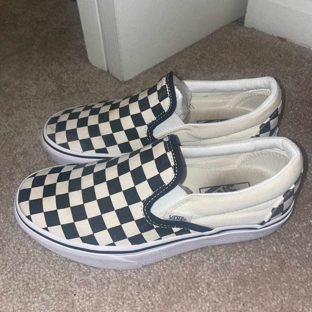 Checked platform Vans